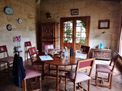 Ophorus Tours - Discover Saint-Émilion's Finest: Grand Cru Chateau, Gourmet Lunch & Monuments
