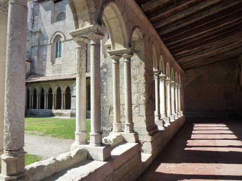 Ophorus Tours - Discover Saint-Émilion's Finest: Grand Cru Chateau, Gourmet Lunch & Monuments