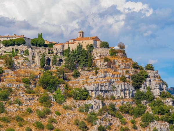 Ophorus Tours - Explore Grasse, Gourdon & St Paul de Vence: Private Tour from Cannes