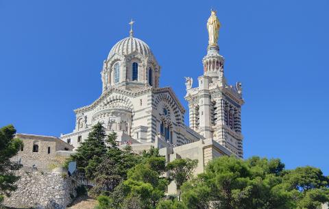 Ophorus Tours - From Lyon to Marseille Private Transfer