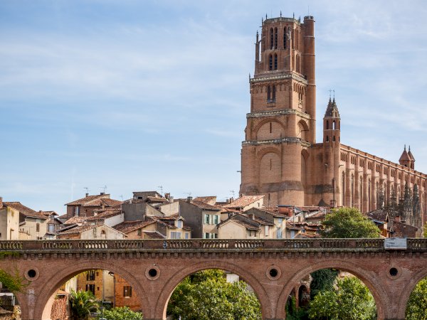 Ophorus Tours - Albi: Art, Architecture & More. Private Walking Tour for You!