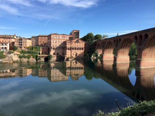 Ophorus Tours - Albi: Art, Architecture & More. Private Walking Tour for You!