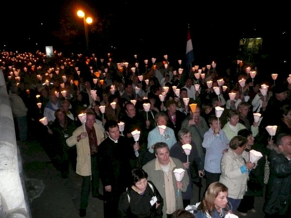 Ophorus Tours - Lourdes Guided Walking Tour Private