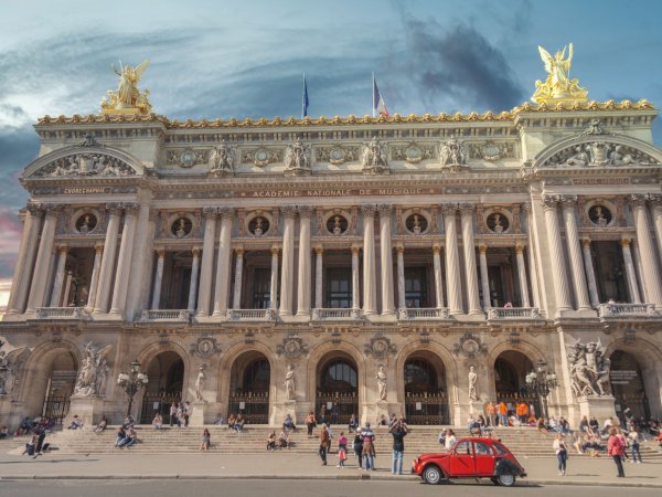 Ophorus Tours - Art & Adventure: Private Panoramic Tour of Paris & Tailored Louvre Visit
