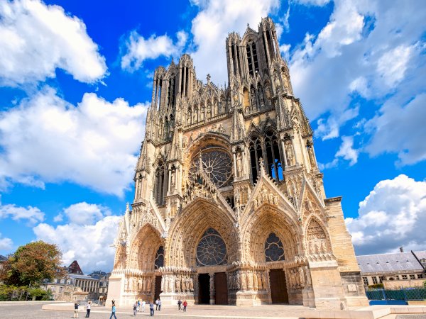 Ophorus Tours - 4-Day Small Group Champagne Package - Reims - 4* Hotel