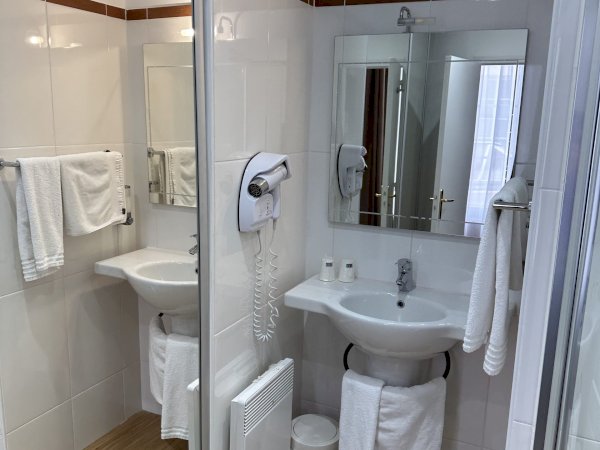 Ophorus Tours - Hotel Churchill (or similar)