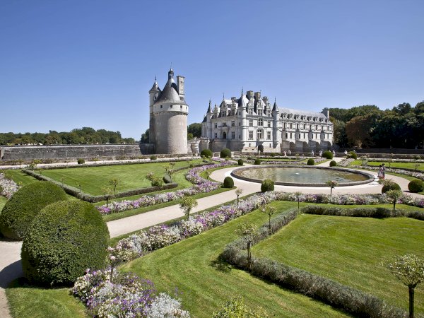 Ophorus Tours - 4-Day Small Group Loire Valley Package - 5* Hotel