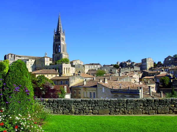 Ophorus Tours - Bordeaux to Saint-Émilion: Private Wine Tastings & Monuments Tour