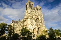 Ophorus Tours - From Paris to Reims Private Transfer