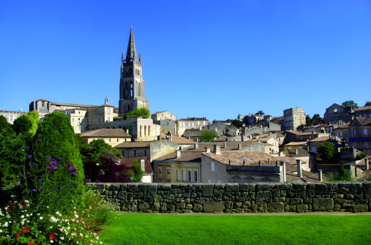 Ophorus Tours - Saint-Émilion Chartreuse Lunch & Wine Tasting Experience