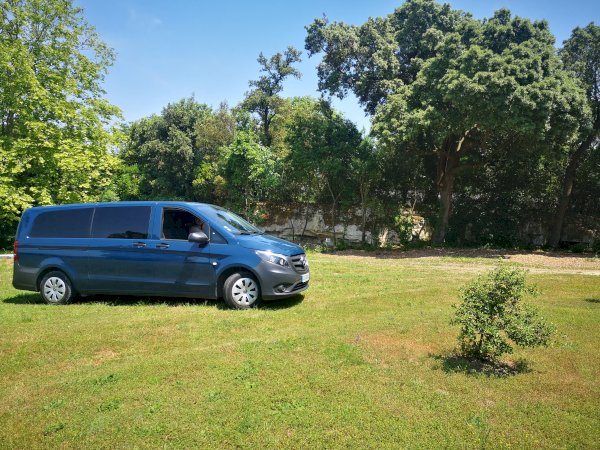 Ophorus Tours - Historic Chartreuse Lunch & Wine Tasting with the Pradel de Lavaux Family