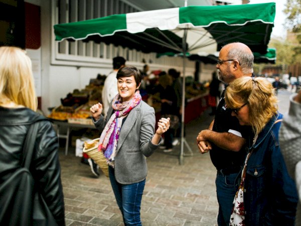 Ophorus Tours - Victor Hugo Market Tour