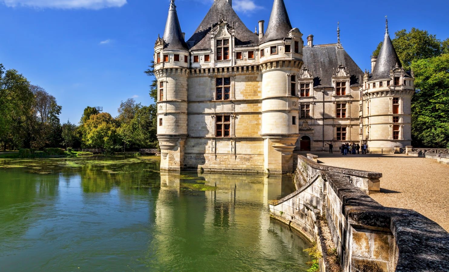 Ophorus Tours - Visit Azay-le-Rideau Castle: Guided Half-Day Tour from Tours