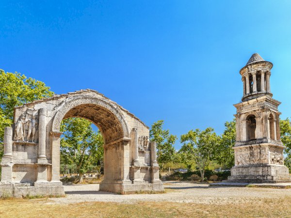 Ophorus Tours - Luxury Private Provence Tour from Avignon: Arles & Saint-Rémy Highlights