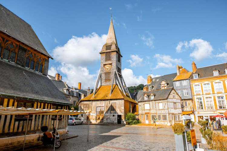 Ophorus Tours - Normandy Coast Private Tour from Le Havre