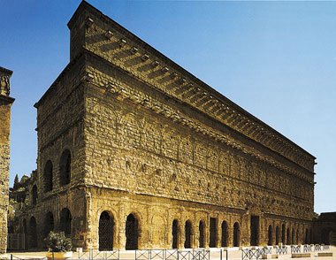 Ophorus Tours - Orange Roman Theatre – Compact UNESCO Shore Excursion from Avignon