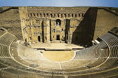 Ophorus Tours - Orange Roman Theatre – Compact UNESCO Shore Excursion from Avignon