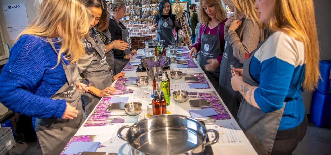 Ophorus Tours - Private Lavender, Essential Oils & Perfume Workshop from Aix-en-Provence