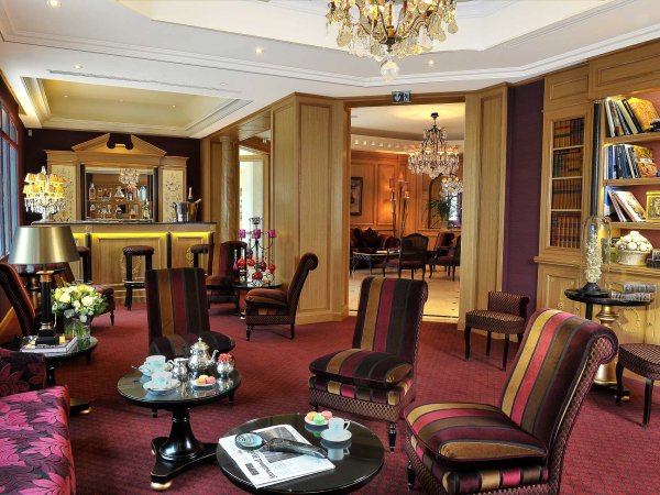 Ophorus Tours - Hotel Raphael (Paris) - Hotel Villa Lara (Bayeux) - Hotel Les Trésorières (Tours)