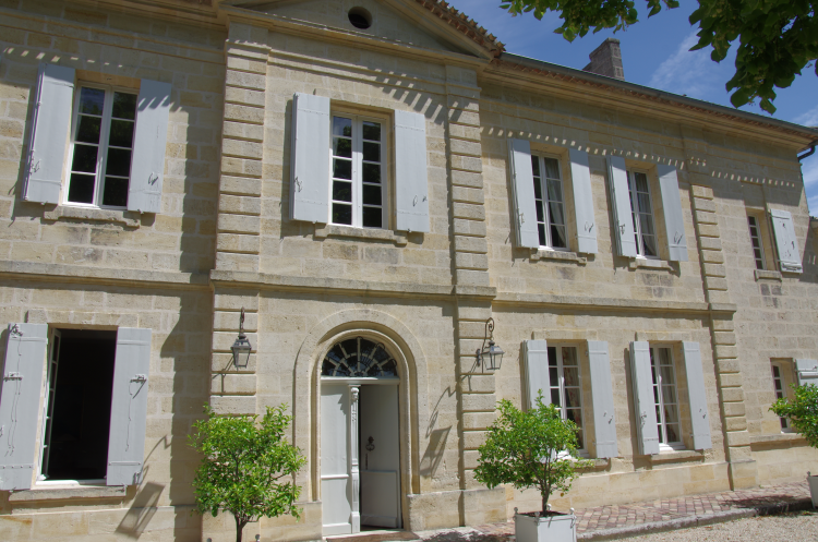 Ophorus Tours - Saint-Émilion Small Group Full-Day Wine Tour from Bordeaux