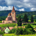Pause in a scenic village and lunch at leisure