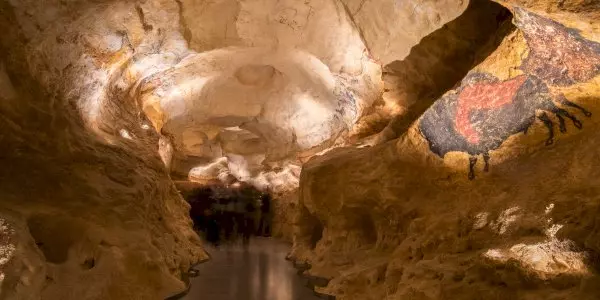 Lascaux IV International Center : A Glimpse into Prehistoric Cave Art