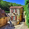 Explore Beynac-et-Cazenac