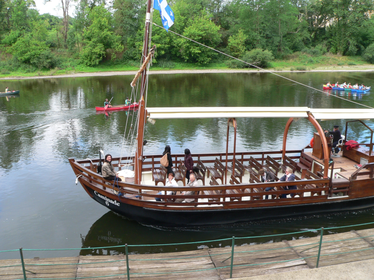 Ophorus Tours - Villages of the Dordogne Valley : A Picturesque half-day Escape
