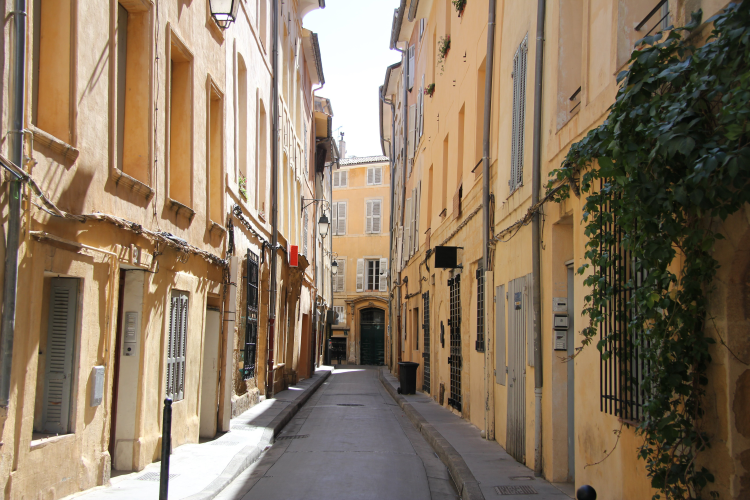 Ophorus Tours - Unwind in Aix-en-Provence: Private Shore Excursion from Marseille