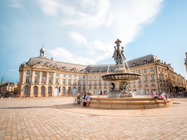 Ophorus Tours - Arcachon Private Transfer to Bordeaux