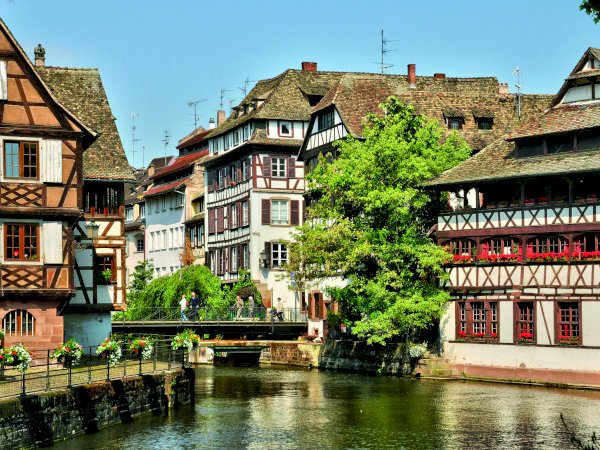 Ophorus Tours - From Basel to Strasbourg Private Transfer