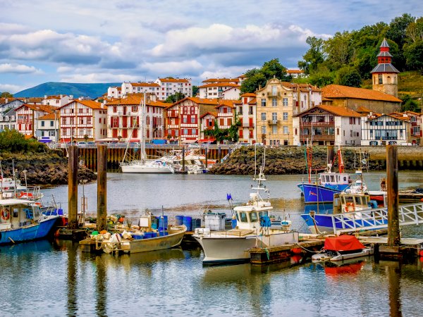 Ophorus Tours - Bordeaux to San Sebastian: Private Sightseeing Transfer