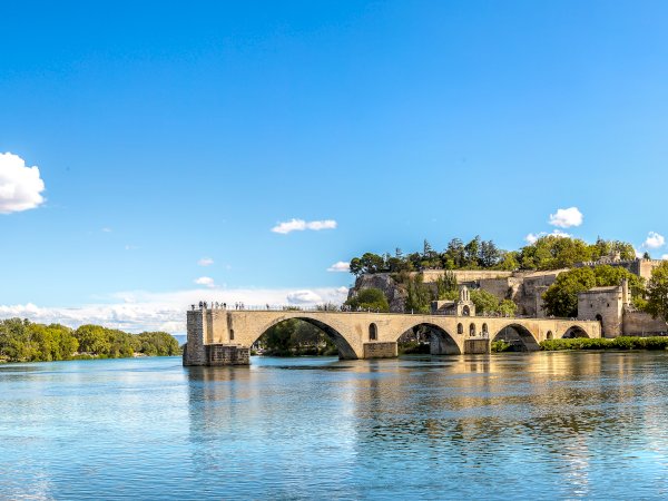 Ophorus Tours - From Toulouse to Avignon Private Transfer
