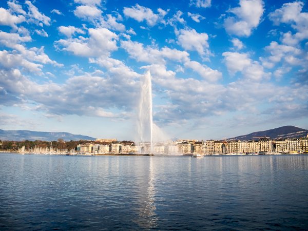 Ophorus Tours - From Lyon to Geneva Private Transfer