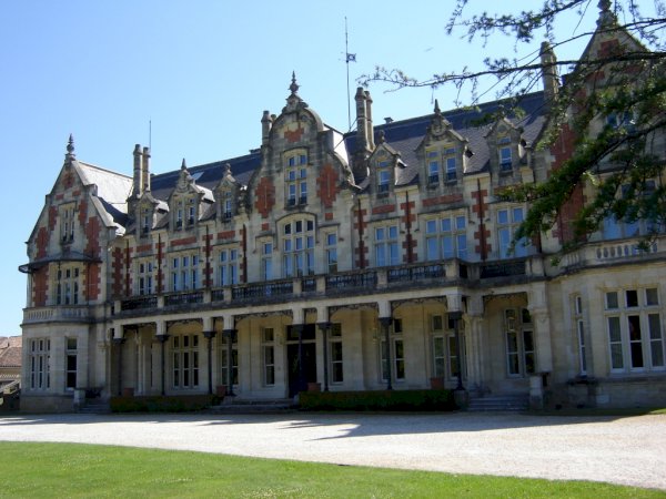 Ophorus Tours - Medoc Wine Experience: Private Bordeaux Vineyard half-day Tour