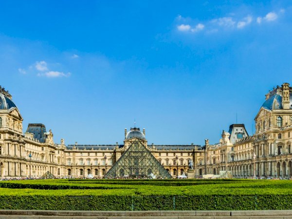 Ophorus Tours - Paris Awaits: Private Shore Trip from Honfleur Cruise Port