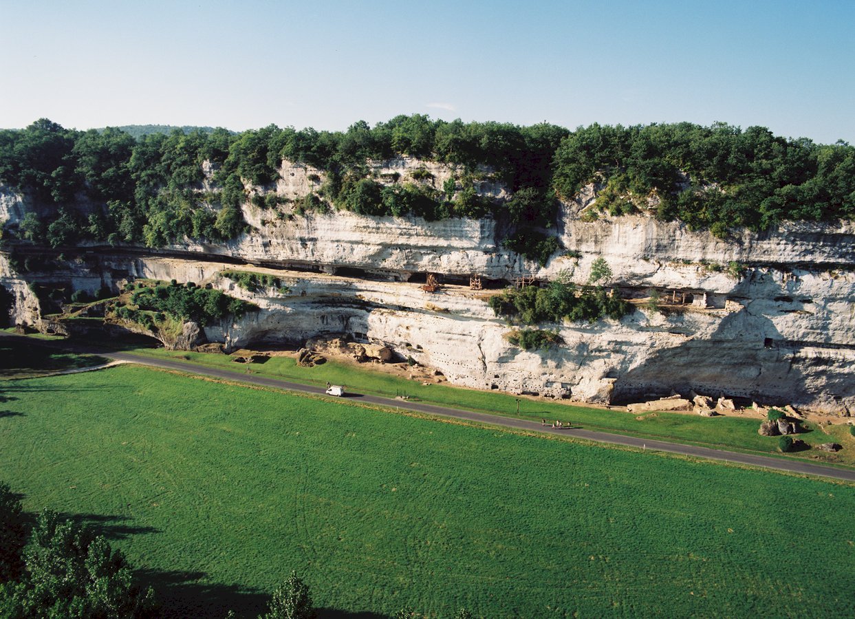 Ophorus Tours - 8-Day Small Group Bordeaux & Dordogne Package - 3* Hotel