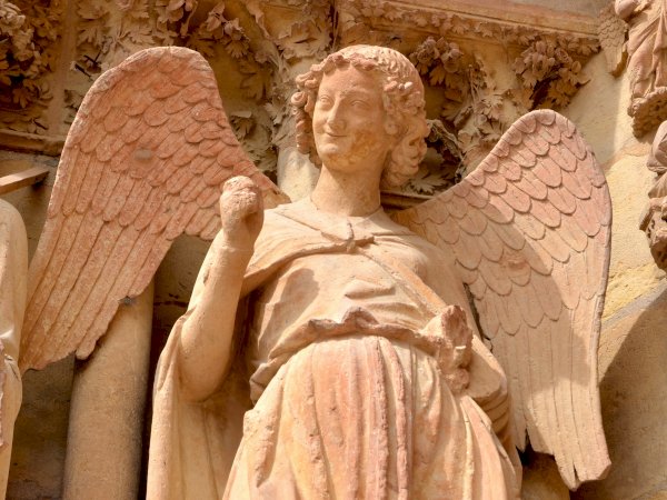 Ophorus Tours - Art & Bubbles: Private Reims & Champagne Tour from Epernay