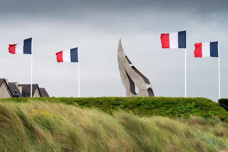 Ophorus Tours - Explore British D-Day Landing Sites: Private Full Day Tour from Bayeux