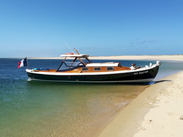 Ophorus Tours - 3-Hour Private Boat Tour: Discover Arcachon Bay's Secrets by Pinasse