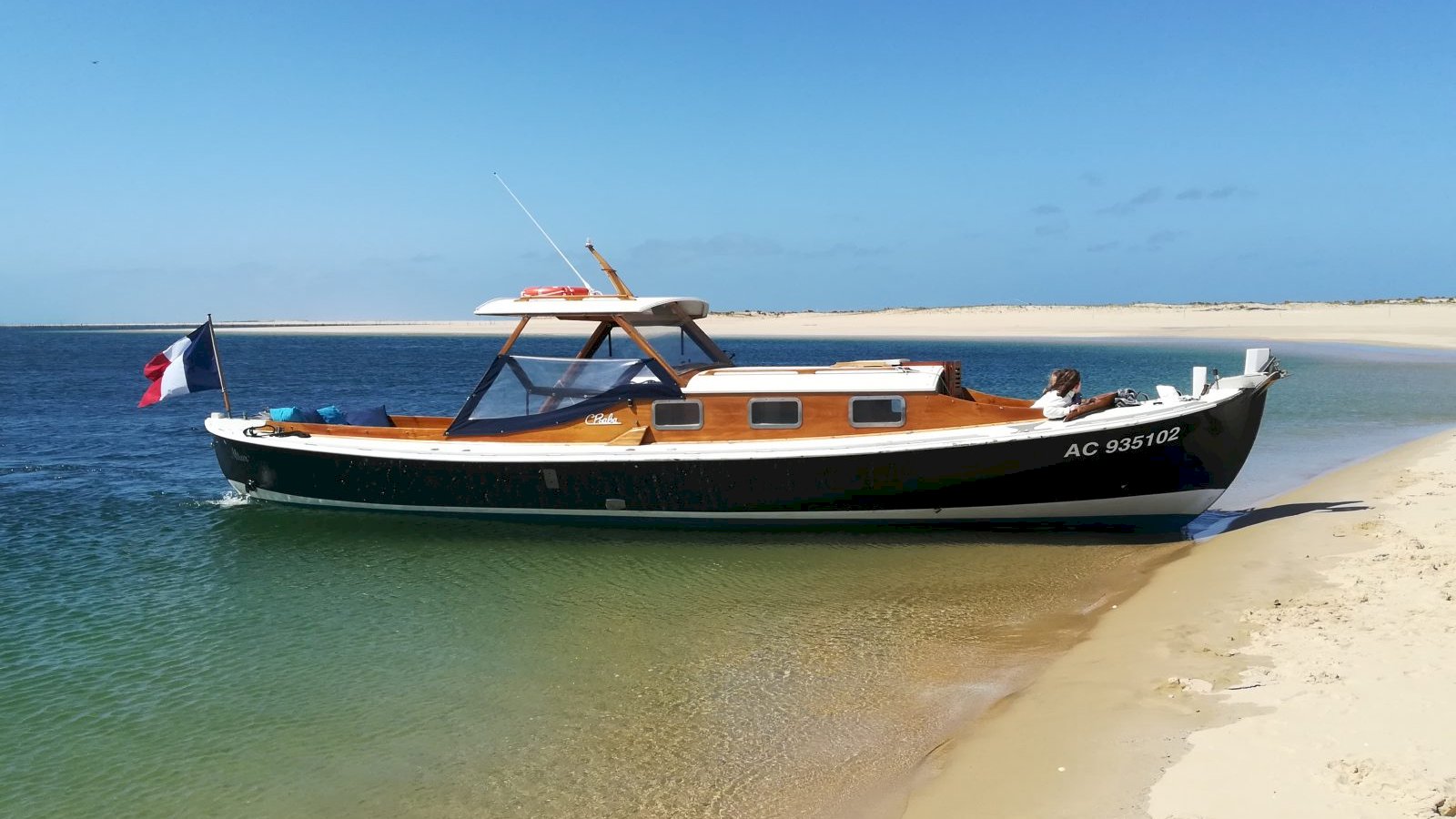 Ophorus Tours - 3-Hour Private Boat Tour: Discover Arcachon Bay's Secrets by Pinasse