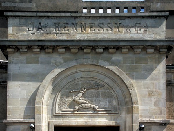 Ophorus Tours - Hennessy Paradis Tour & Tasting: Unveiling a Cognac Legend
