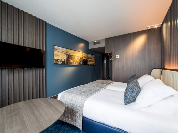 Ophorus Tours - OUR 4* HOTEL SUGGESTION IN REIMS