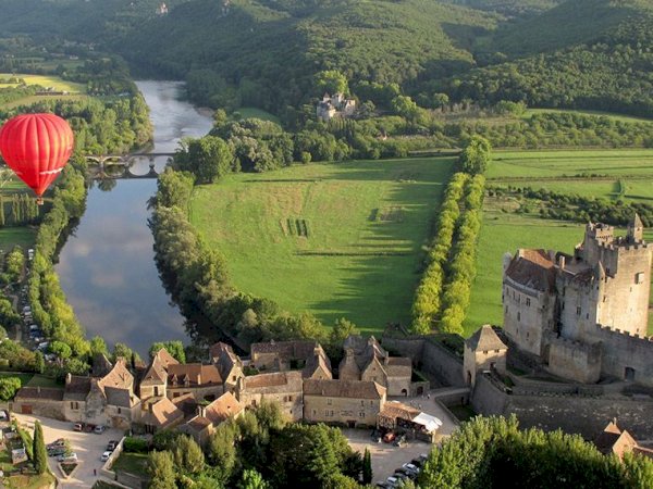 Ophorus Tours - Affordable Adventure: Shared Hot Air Balloon Flight - Dordogne Valley