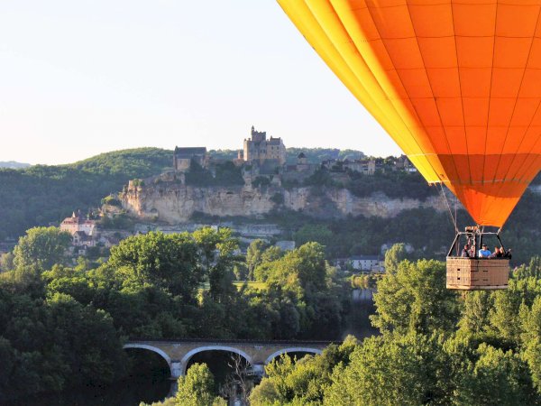 Ophorus Tours - Affordable Adventure: Shared Hot Air Balloon Flight - Dordogne Valley