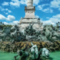 Quinconces Esplanade – Monument to Freedom