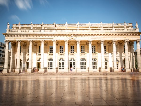 Ophorus Tours - A Bordeaux Day to Remember: Private Walking Tour & St Emilion Wine Tour
