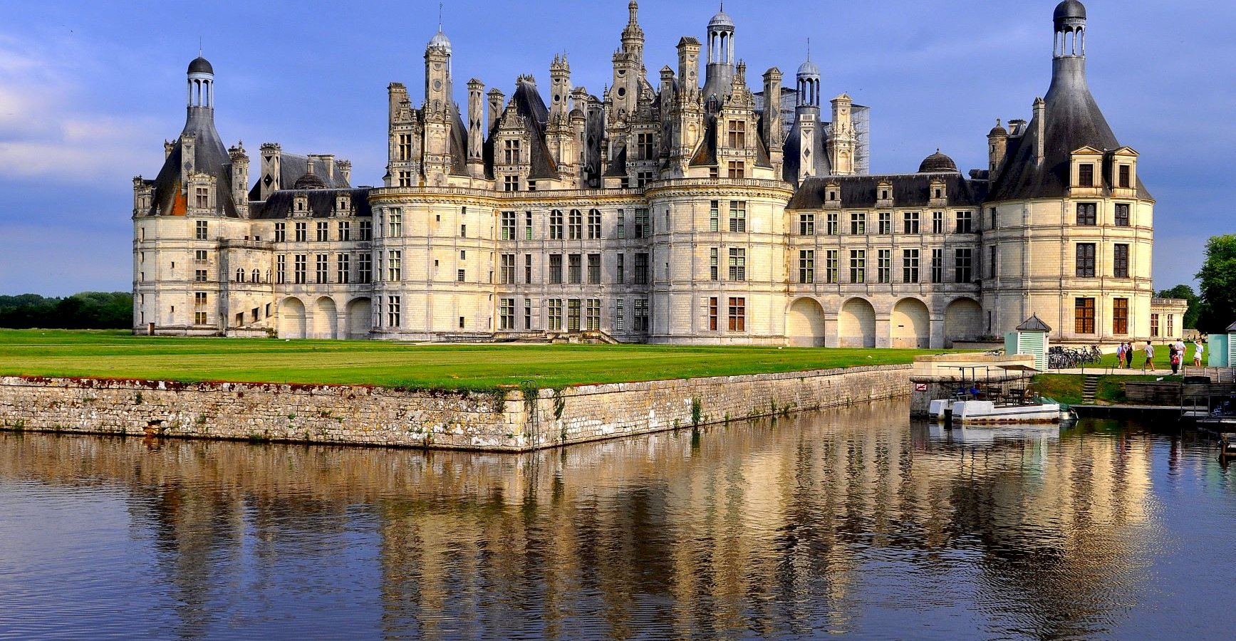 Ophorus Tours - Fairytale Escape: Exclusive Visit to Chenonceau & Chambord from Tours