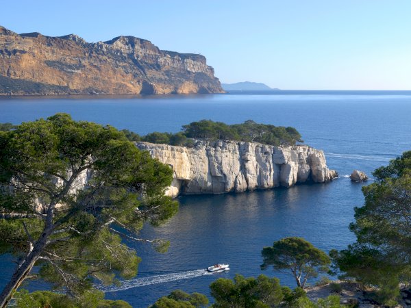 Ophorus Tours - Cassis Village Tour, Calanques Boat Ride & Provence Wines from Aix