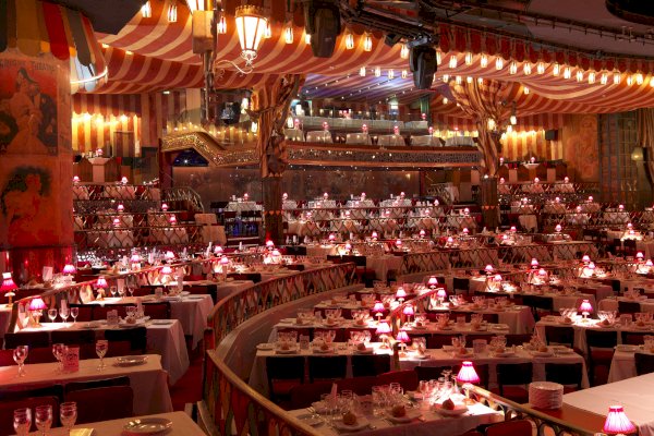 Ophorus Tours - Moulin Rouge VIP Dinner & Show (Paris): Transfers, Champagne, Exclusive Seating & Féerie Show